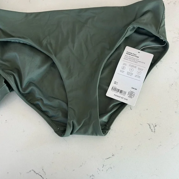 NWT Athleta swimsuit - Picture 2 of 3